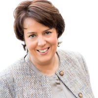  Manon van Beek, CEO
